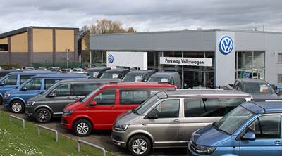 Parkway Volkswagen Van Centre (Kettering)