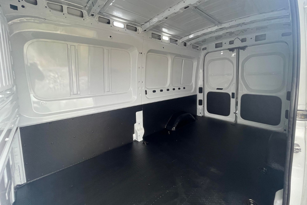 Maxus eDeliver 9