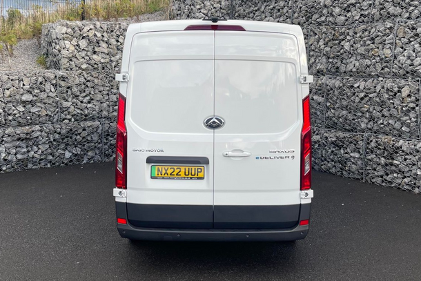 Maxus eDeliver 9